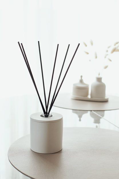 Elegant 100 ml  Reed Diffuser with White Gypsum Cover - Home Fragrance