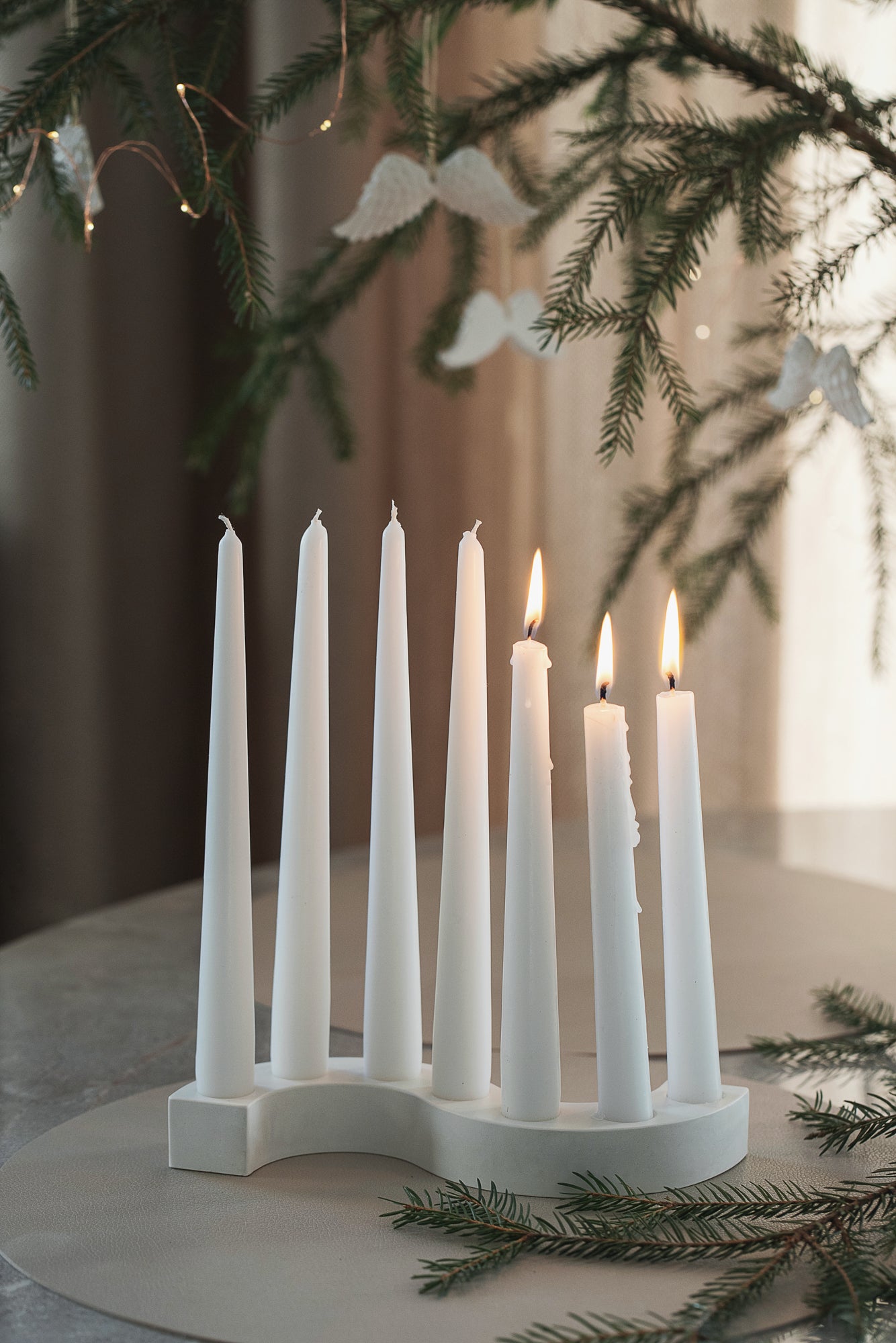 Minimal Candle Holder – Elegant Candle Chandelier for Tabletop Decor, Modern Living Room Accent